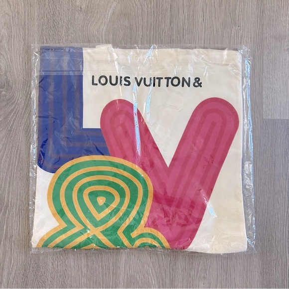 🆕 Louis Vuitton Unisex Shenzhen Exhibition Canvas Tote - Picture 2 of 5